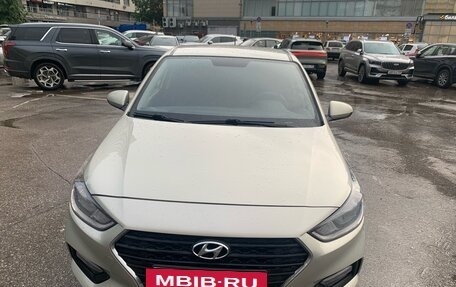 Hyundai Solaris II рестайлинг, 2019 год, 1 199 000 рублей, 5 фотография