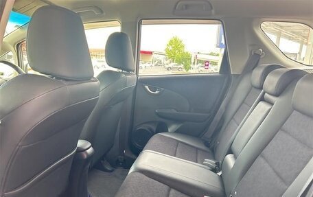Honda Fit Shuttle I рестайлинг, 2015 год, 706 000 рублей, 15 фотография