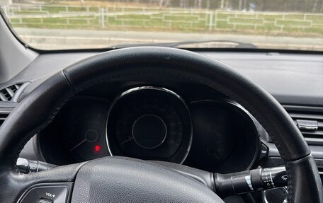 KIA Rio III рестайлинг, 2011 год, 800 000 рублей, 5 фотография