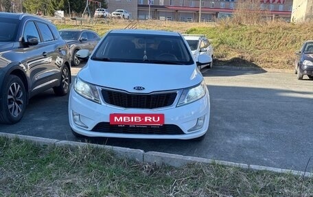 KIA Rio III рестайлинг, 2011 год, 800 000 рублей, 11 фотография
