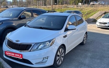 KIA Rio III рестайлинг, 2011 год, 800 000 рублей, 10 фотография
