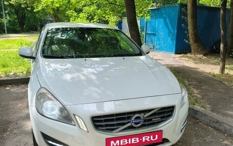 Volvo S60 III, 2012 год, 1 350 000 рублей, 1 фотография