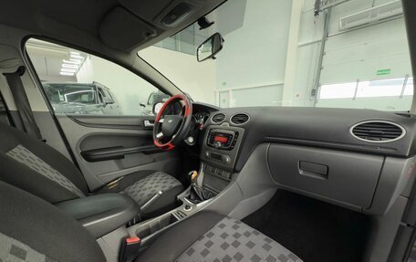 Ford Focus II рестайлинг, 2008 год, 399 000 рублей, 18 фотография