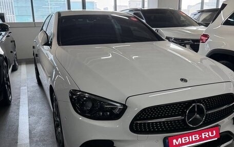 Mercedes-Benz E-Класс, 2020 год, 4 900 000 рублей, 3 фотография