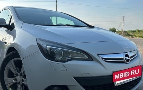 Opel Astra J, 2011 год, 625 000 рублей, 2 фотография