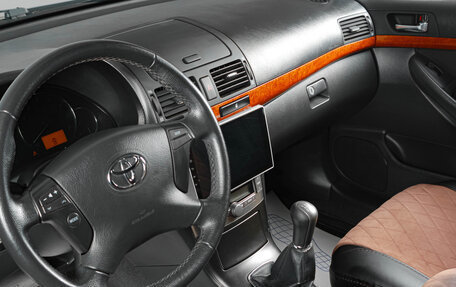 Toyota Avensis III рестайлинг, 2007 год, 1 049 000 рублей, 8 фотография