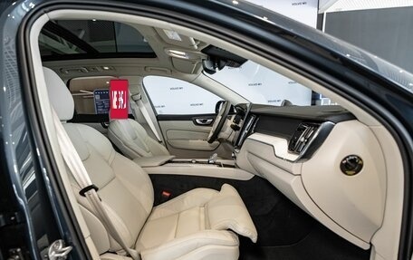 Volvo XC60 II, 2026 год, 11 400 000 рублей, 16 фотография