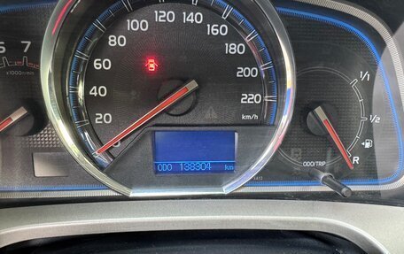 Toyota RAV4, 2015 год, 2 700 000 рублей, 7 фотография
