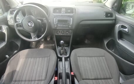 Volkswagen Polo VI (EU Market), 2018 год, 850 000 рублей, 14 фотография