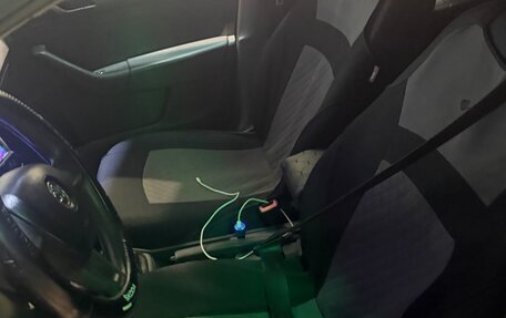 Skoda Rapid I, 2014 год, 400 000 рублей, 8 фотография