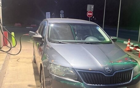 Skoda Rapid I, 2014 год, 400 000 рублей, 2 фотография