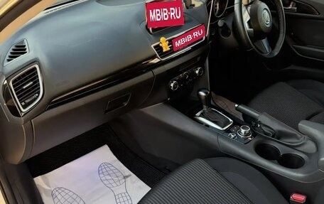 Mazda Axela, 2014 год, 1 250 000 рублей, 13 фотография