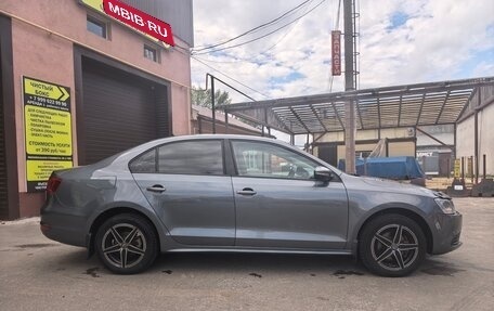 Volkswagen Jetta VI, 2012 год, 870 000 рублей, 3 фотография