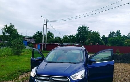 Ford Kuga III, 2017 год, 2 100 000 рублей, 1 фотография