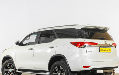 Toyota Fortuner II, 2017 год, 2 999 000 рублей, 4 фотография