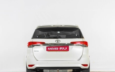 Toyota Fortuner II, 2017 год, 2 999 000 рублей, 5 фотография