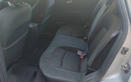 Nissan Qashqai, 2008 год, 700 000 рублей, 9 фотография