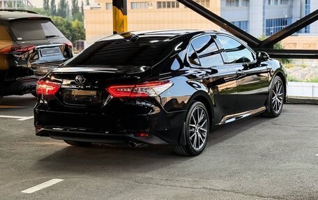 Toyota Camry, 2021 год, 3 200 000 рублей, 4 фотография