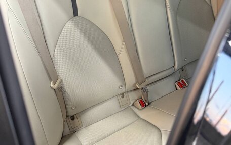 Toyota Camry, 2021 год, 3 200 000 рублей, 14 фотография