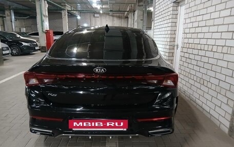 KIA K5, 2021 год, 2 150 000 рублей, 12 фотография