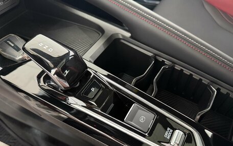 Geely Coolray I, 2024 год, 2 300 000 рублей, 14 фотография