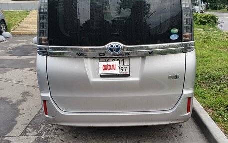 Toyota Voxy III, 2014 год, 2 100 000 рублей, 5 фотография