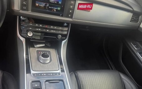 Jaguar XF II, 2016 год, 2 450 000 рублей, 4 фотография