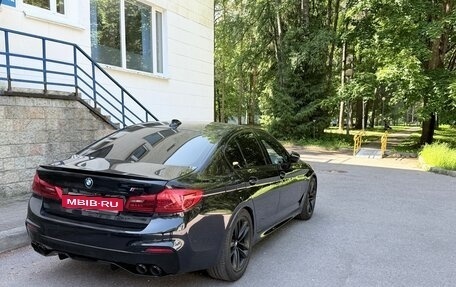 BMW 5 серия, 2019 год, 3 200 000 рублей, 2 фотография