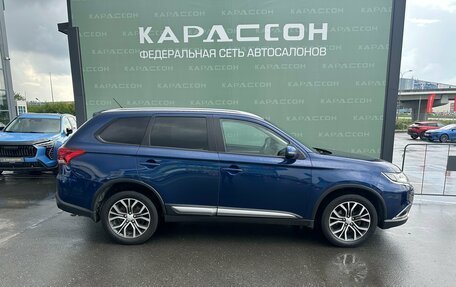 Mitsubishi Outlander III рестайлинг 3, 2015 год, 1 889 000 рублей, 4 фотография