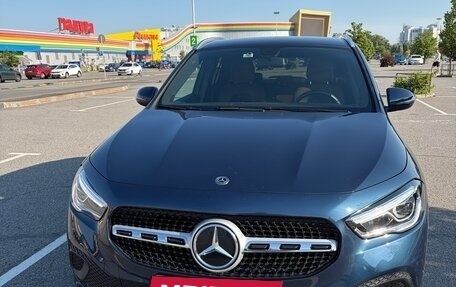 Mercedes-Benz GLA, 2020 год, 3 400 000 рублей, 2 фотография