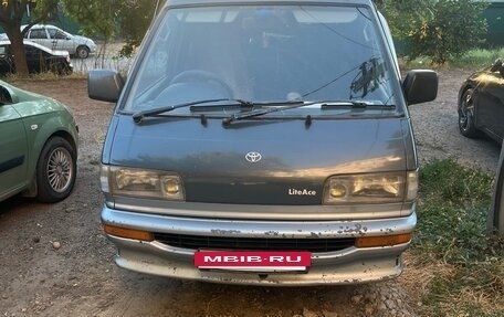 Toyota Town Ace III, 1991 год, 350 000 рублей, 4 фотография