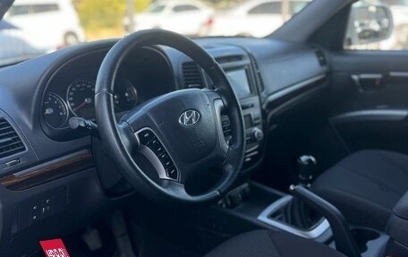 Hyundai Santa Fe III рестайлинг, 2010 год, 1 050 000 рублей, 16 фотография