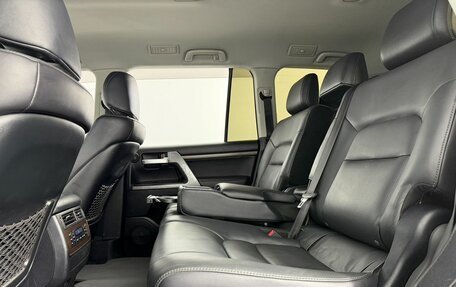 Toyota Land Cruiser 200, 2019 год, 5 700 000 рублей, 17 фотография