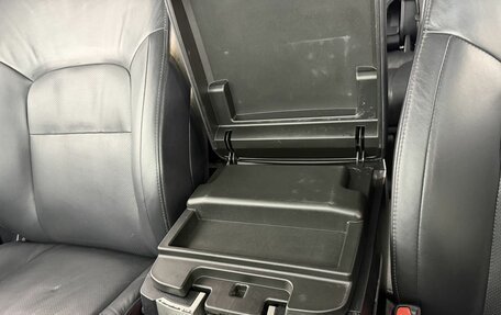 Toyota Land Cruiser 200, 2019 год, 5 700 000 рублей, 30 фотография