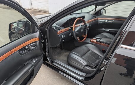 Mercedes-Benz S-Класс, 2006 год, 1 650 000 рублей, 9 фотография