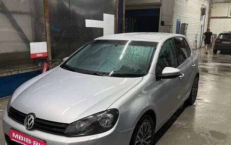 Volkswagen Golf VI, 2012 год, 680 000 рублей, 1 фотография