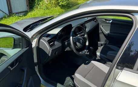 Skoda Rapid II, 2021 год, 1 800 000 рублей, 14 фотография