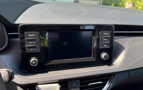 Skoda Rapid II, 2021 год, 1 800 000 рублей, 19 фотография