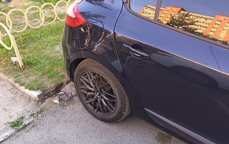 Renault Megane III, 2011 год, 380 000 рублей, 2 фотография