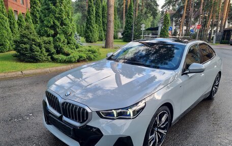 BMW 5 серия, 2023 год, 7 150 000 рублей, 12 фотография