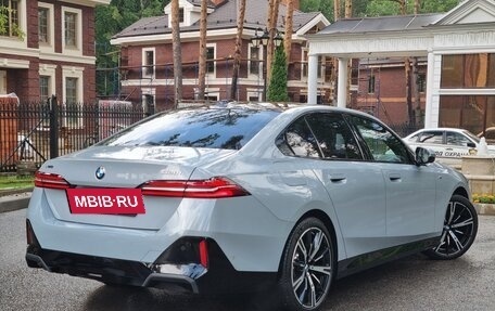 BMW 5 серия, 2023 год, 7 150 000 рублей, 2 фотография