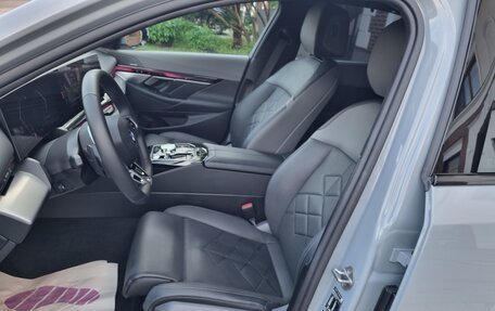 BMW 5 серия, 2023 год, 7 150 000 рублей, 37 фотография