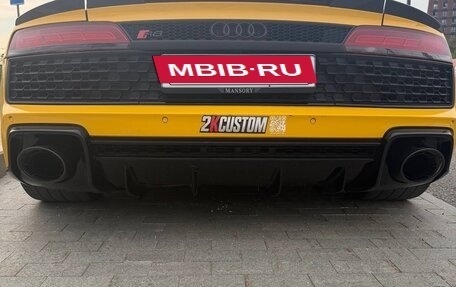 Audi R8, 2019 год, 15 000 000 рублей, 8 фотография