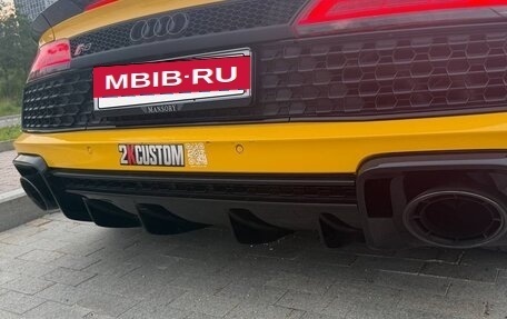 Audi R8, 2019 год, 15 000 000 рублей, 11 фотография