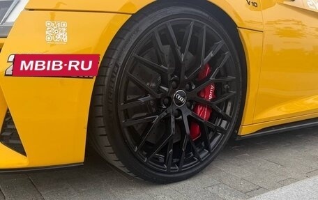 Audi R8, 2019 год, 15 000 000 рублей, 10 фотография