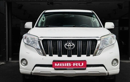 Toyota Land Cruiser Prado 150 рестайлинг 2, 2015 год, 2 800 000 рублей, 2 фотография