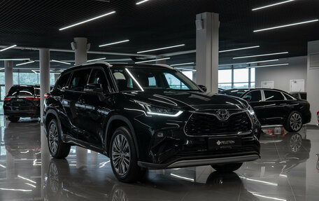 Toyota Highlander, 2026 год, 5 300 000 рублей, 2 фотография