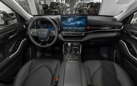 Toyota Highlander, 2026 год, 5 300 000 рублей, 8 фотография