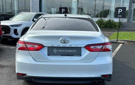 Toyota Camry, 2021 год, 2 098 000 рублей, 4 фотография