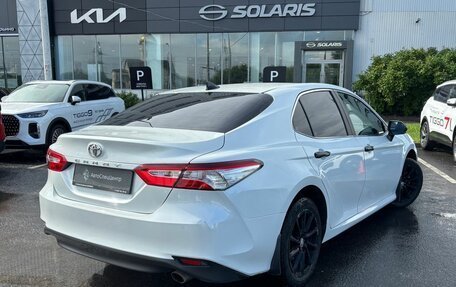 Toyota Camry, 2021 год, 2 098 000 рублей, 2 фотография